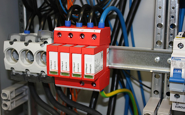Über­spannungs­schutz bei Elektro-Hess in Walldürn